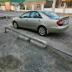 Toyota Camry 2003