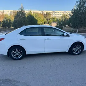 Toyota Corolla 2014