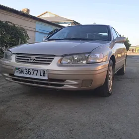 Toyota Camry 1998