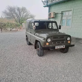 UAZ 469 1990