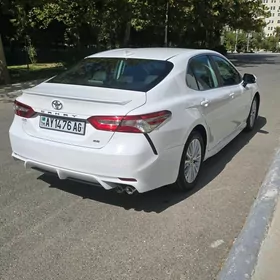 Toyota Camry 2020