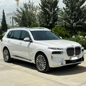 BMW X7 2023