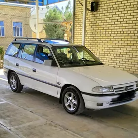 Opel Astra 1993