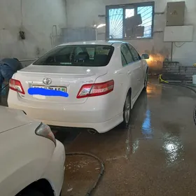 Toyota Camry 2010