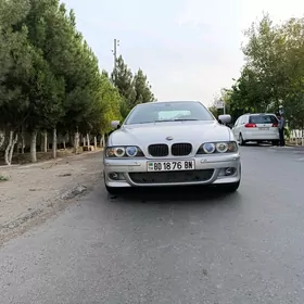 BMW E39 2003