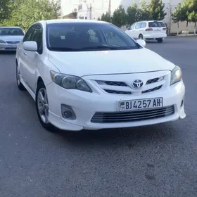 Toyota Corolla 2011