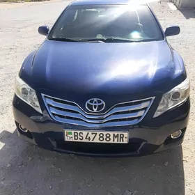 Toyota Camry 2010