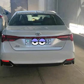 Toyota Avalon 2019