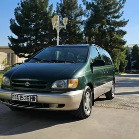 Toyota Sienna 2000