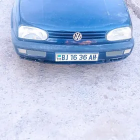 Volkswagen Golf 2000