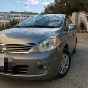 Nissan Versa 2010