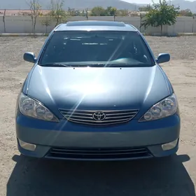 Toyota Camry 2005