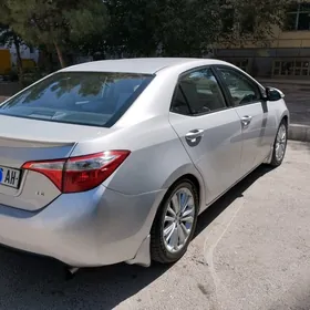 Toyota Corolla 2015