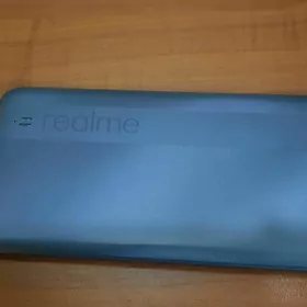 realme C11