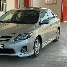 Toyota Corolla 2013