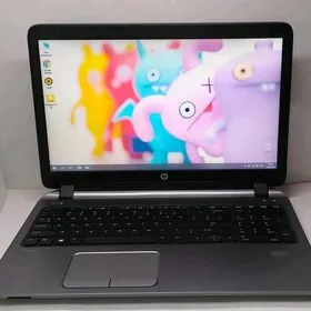 Noutbuk HP i7