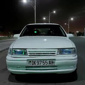 Opel Vectra 1992