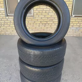 Teker 235/55R18