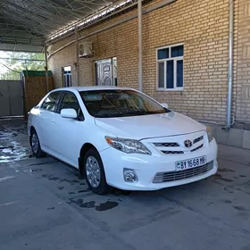 Toyota Corolla 2013