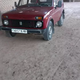 Lada Niva 1980