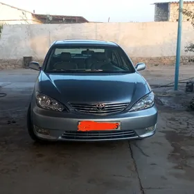 Toyota Camry 2005