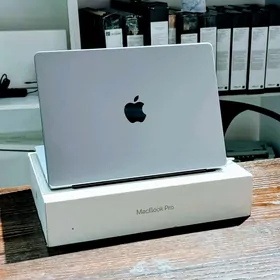 Apple MacBook Air/M3/RAM 8GB