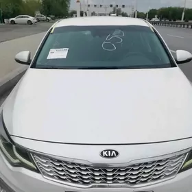 Kia Optima 2020