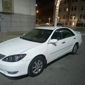 Toyota Camry 2005