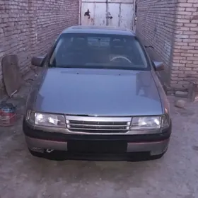 Opel Vectra 1990