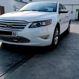 Ford Taurus 2009