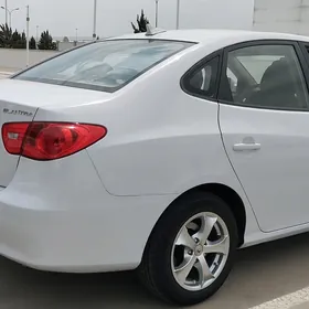 Hyundai Elantra 2010