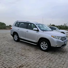 Toyota Highlander 2011