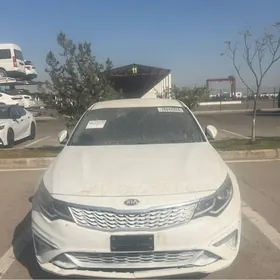 Kia Optima 2020