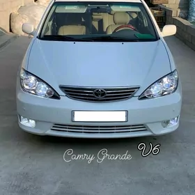 Toyota Camry 2004