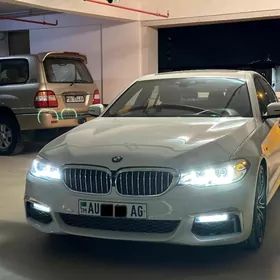 BMW 540 2019