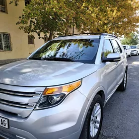 Ford Explorer 2011