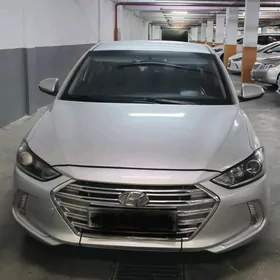 Hyundai Elantra 2018