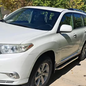 Toyota Highlander 2011