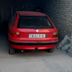 Opel Astra 1992