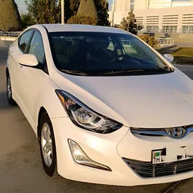 Hyundai Elantra 2015