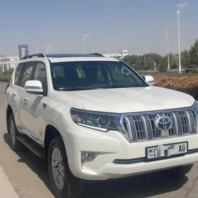 Toyota Land Cruiser Prado 2021