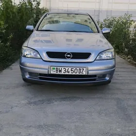 Opel Astra 2003