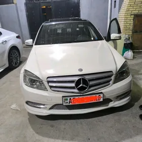 Mercedes-Benz C350 2010