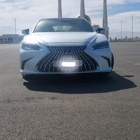 Lexus ES 350 2023