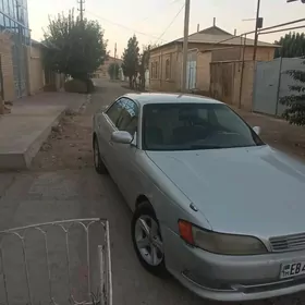 Toyota Mark II 1995