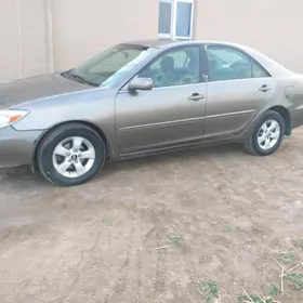 Toyota Camry 2004