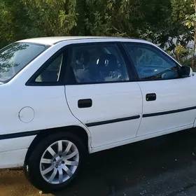 Opel Astra 1995