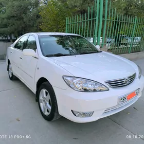 Toyota Camry 2005