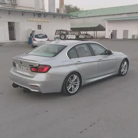 BMW F30 2012