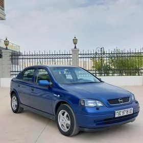 Opel Astra 2002